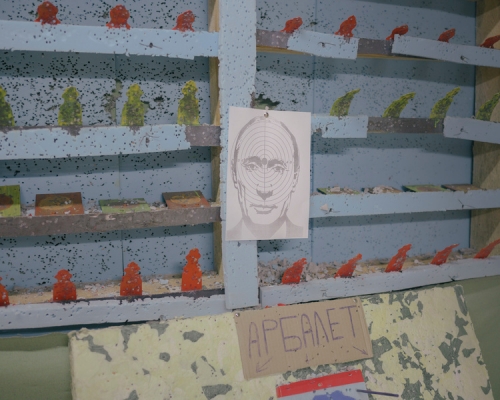 Ingmar Björn Nolting and Fabian Ritter Antechamber of War in Ukraine (2022)__03.jpg