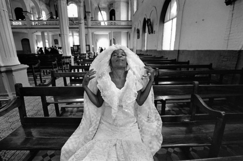 cristina garcia rodero Haiti. Jacmel. 2001. A mentally handicapped woman came alone to the church to get married..jpg