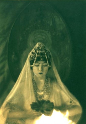 Baron Adolf de Meyer ~Ruth St. Denis in The Revelation of the Goddess from Omika,1913.jpg