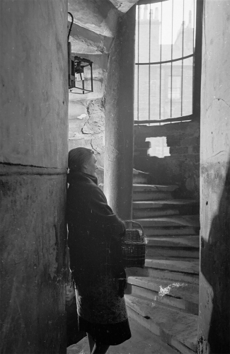 Beth Hardy Gorbals area of Glasgow on January 31, 1948..jpg