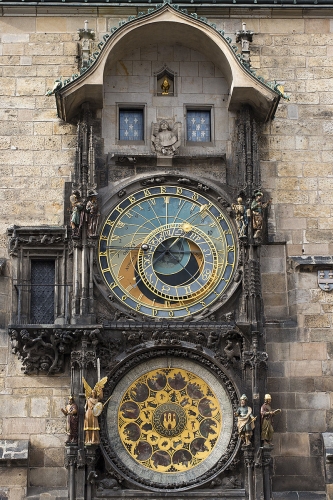 Steve Collis horloge astronomique médiévale Pragues 1410.jpg