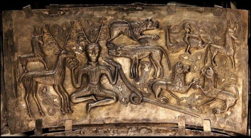 Chaudron de Gundestrup plaque1.jpg