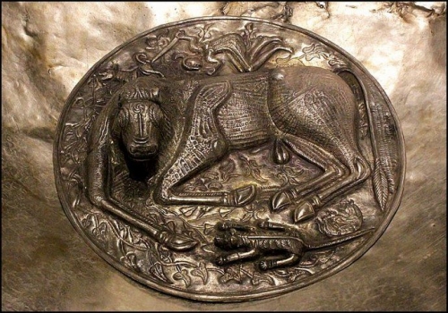 Chaudron de Gundestrup Détail.jpg