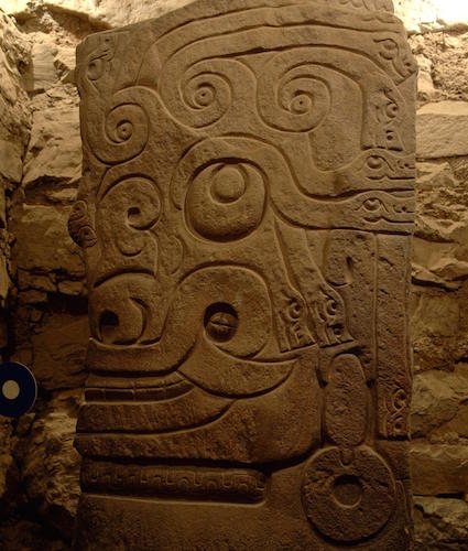 Detail of carving, Lanzón Stela, Building B, Chavín de Huántar photo Cyark.jpg