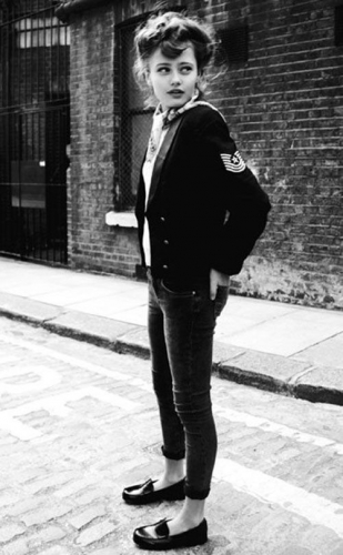 Ken Russell -Teddy-Girls1955.jpg