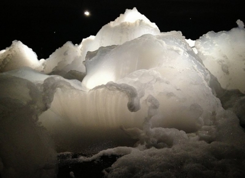 Kohei Nawa foam clouds Installation by Japanese artist (2).jpg
