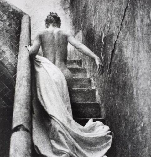 Hermina Dosal - Nude Ascending 1978.jpg