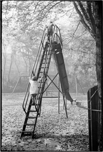 Humphrey Spender Playground, Queen's Park Bolton Worktown 1937 1938.jpg