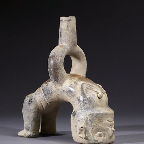 Cette céramique de la culture Cupisnique (1200-800 av. J pérou_n.jpg