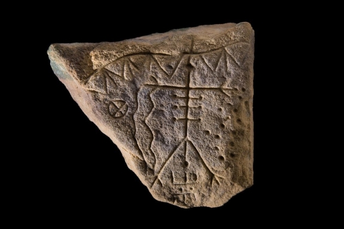 ensemble rupestre du massif de Fontainebleau gravures inédites .jpg