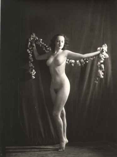 alfred cheney-johnston-nude-peggy-moran-1937.jpg