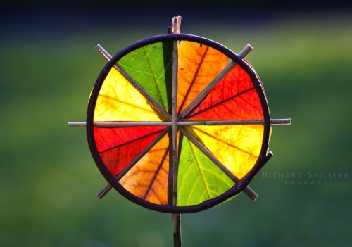 Richard Shilling landart UK Temporary objects.jpg