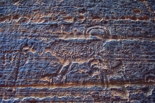 Petroglyphs-in-Snow-Canyon-Slot-1000x667.jpg