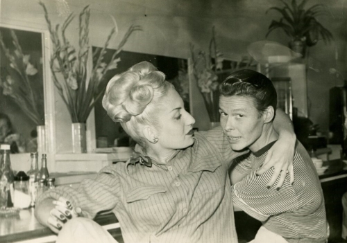 Butch Femme Couple at Mona’s, a lesbian bar in San Francisco, 1950s. Courtesy of GLBT Historical Society..jpg