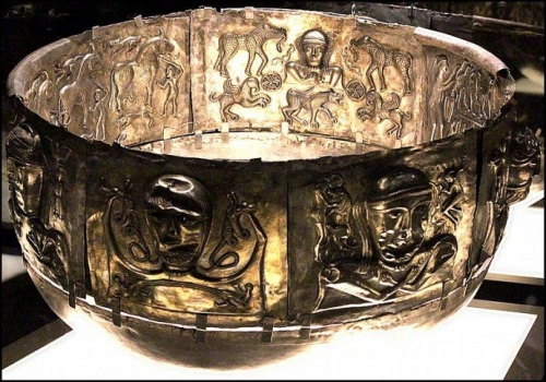 Chaudron de Gundestrup.jpg