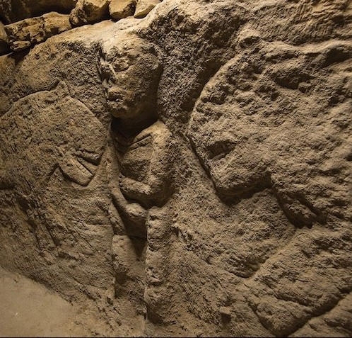 bas-relief vieux de 11000 ans en Turquie._n.jpg