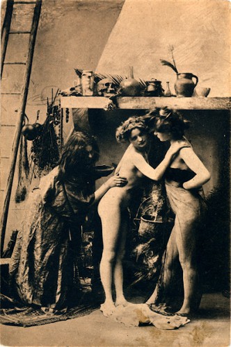 witches sabbat in Paris 1910 2.jpg